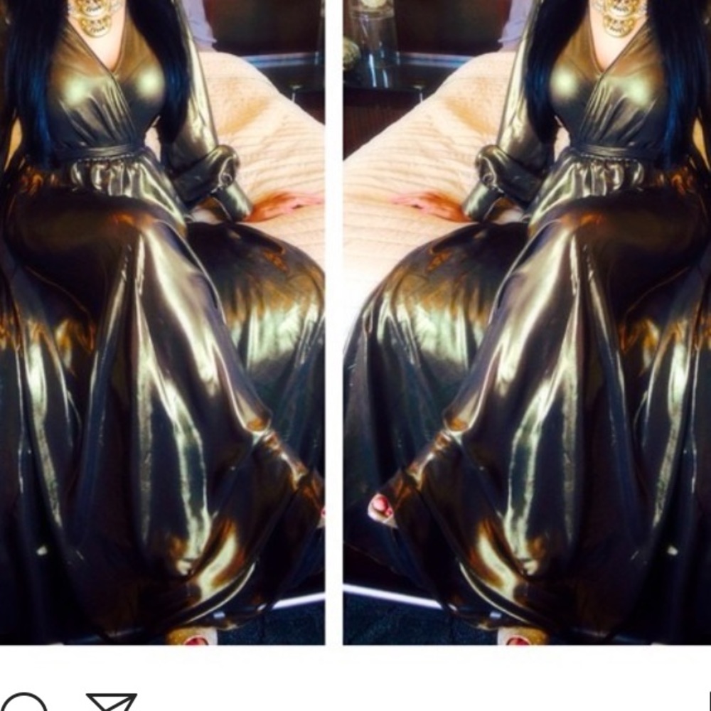 COPY - Flowy long chiffon type maxi dress